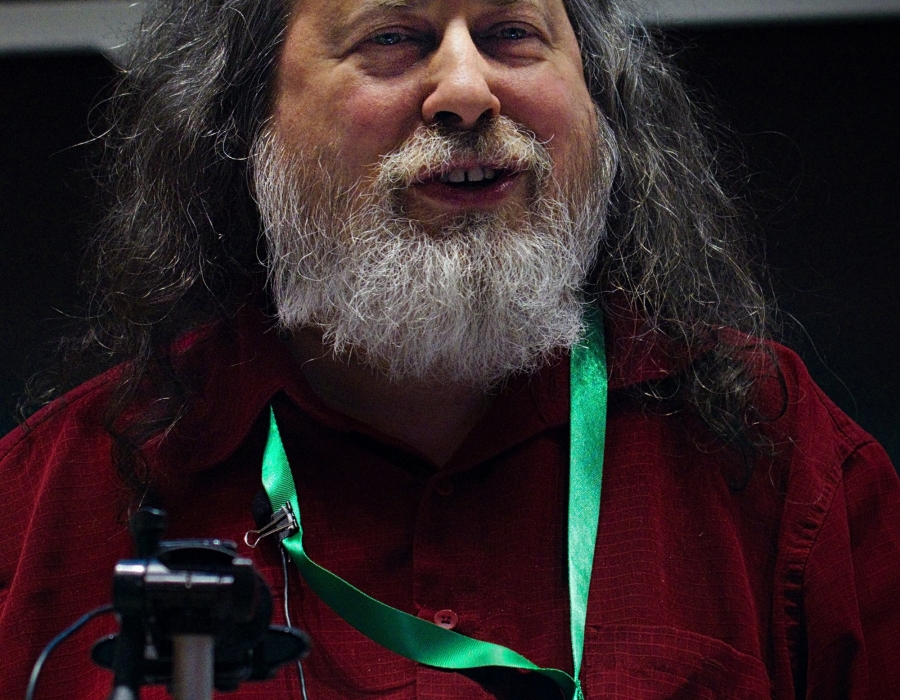 richard_stallman_at_libreplanet_2019.jpg